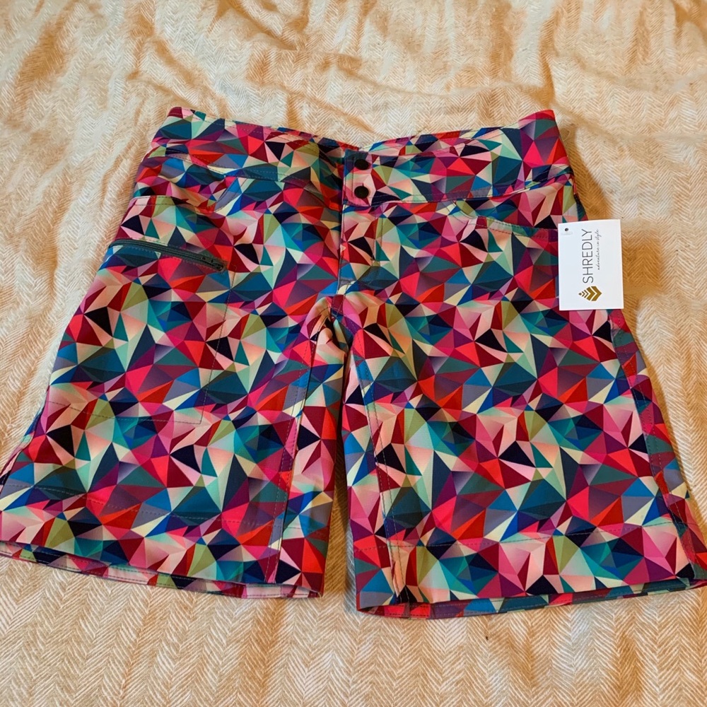 Shredly shorts MULTISPORT SHORTIE size 8
